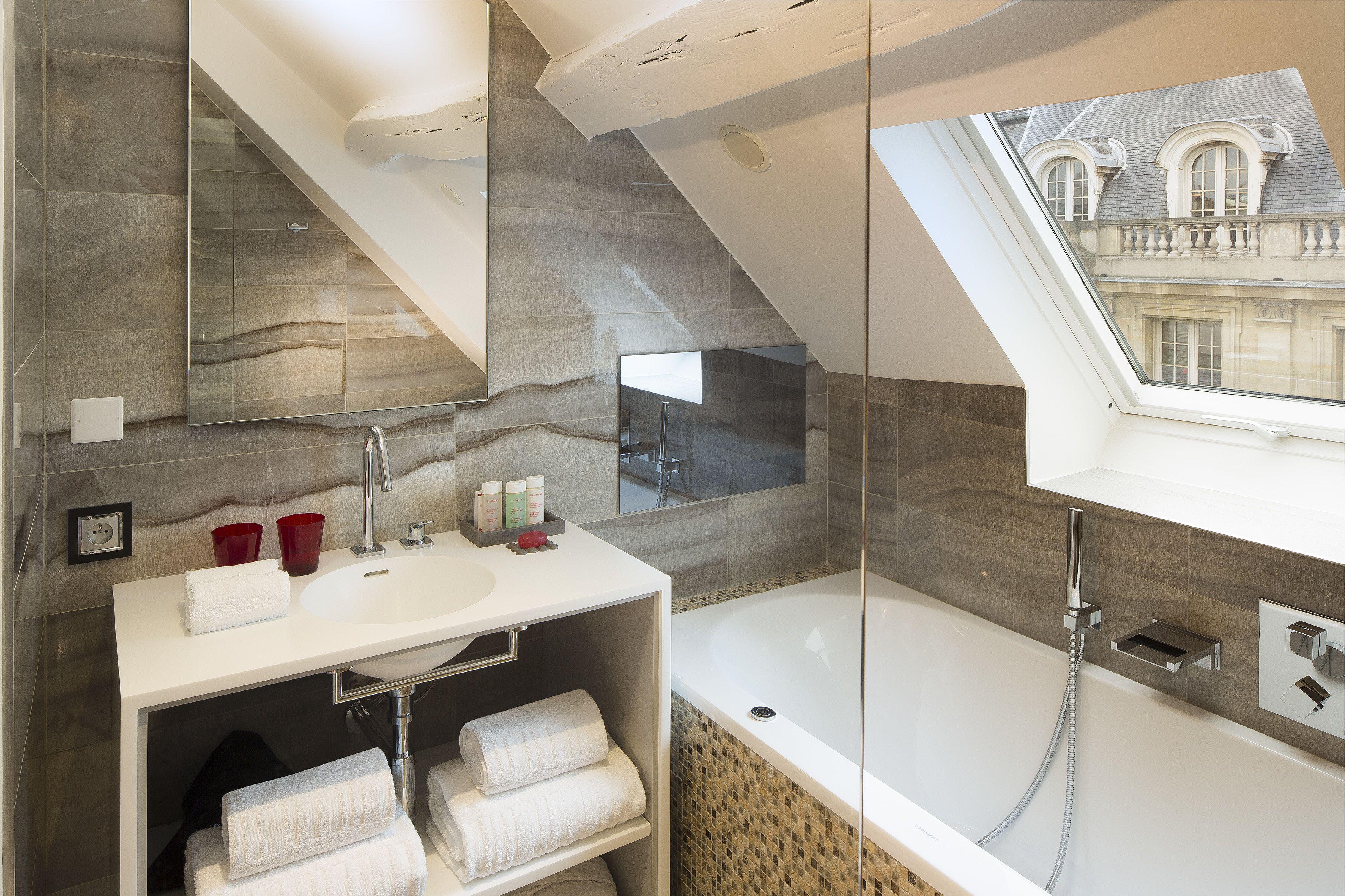 De Seze Hotel 4*